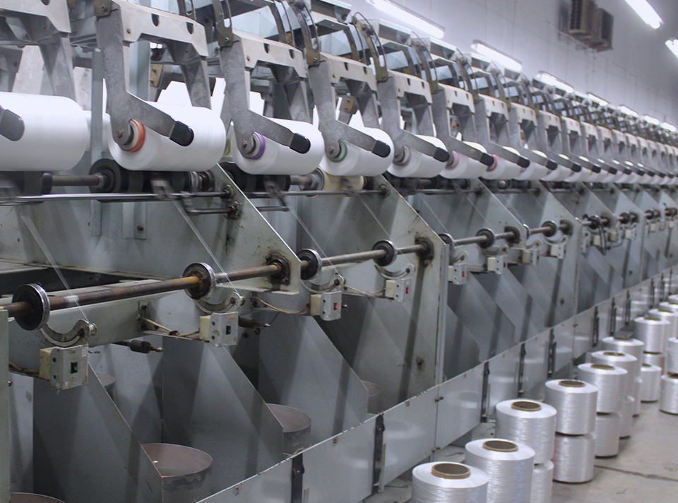 常州市盛杰合力化纖有限公司，高強(qiáng)滌綸工業(yè)絲、高強(qiáng)錦綸工業(yè)絲、高強(qiáng)丙綸工業(yè)絲、滌綸阻燃絲、滌綸FDY絲、空變絲